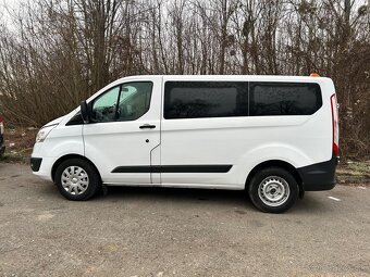 PRENÁJOM 9 Miestne auto FORD TRANSIT - 3