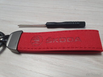 kožená klúčenka škoda viac farieb - 3