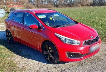 Kia ceed sw - 3