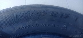 Zimne pneu. 195/65 r15 - 3