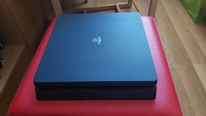 Ps4 slim - 3