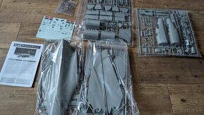 Revell 1:48 Rockwell B1B Lancer - 3