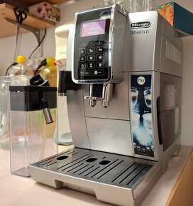 Automatický kávovar DeLonghi DINAMICA s novým filtrom - 3