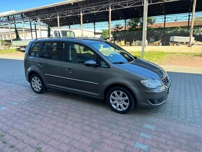 Volkswagen touran 1.9tdi Dsg - 3