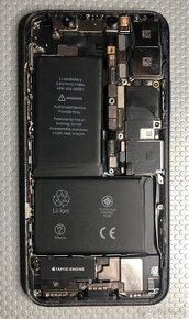 IPhone X 64GB tmavošedý + 5 krytov - 3