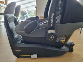 Zakladna Maxi Cosi 2Wayfix + autosedacka Maxi Cosi Pebble Pl - 3