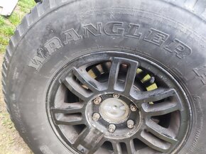 265/75r16 - 3