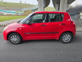 Suzuki Swift 1.3 benzín originál 99 500km - 3