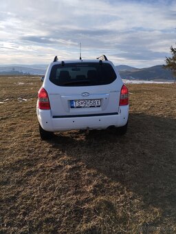 Predám Hyundai Tucson 2007 4x4 2.l benzín - 3