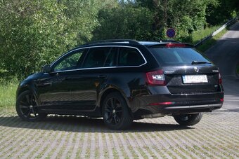 Škoda Octavia Combi 2.0 TDI Style DSG 4x4 - 3