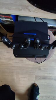 PS 4 slim - 3