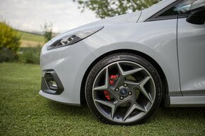 Ford Fiesta ST 1.5 ecoboost 147kw Performance pack - 3