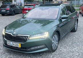 Skoda Superb Premium 2.0TDi DSG AHK Virtual , Panorama - 3