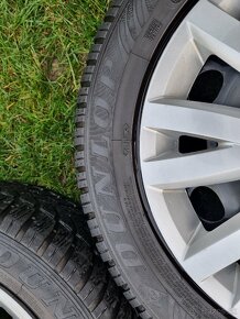 Zimné pneumatiky 205/55/R16 Dunlop sport na plech diskoch - 3