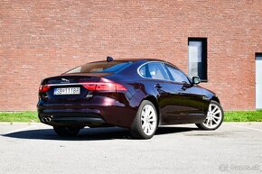 Jaguar XF 2.0D I4 180k Auto Prestige AWD - 3