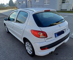 Peugeot 206+ 1.4 HDI 50kw TurboDiesel r.v.2011 - 3