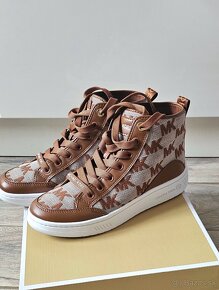 NOVÉ tenisky MK, Emporio Armani, Veja, Puma - 3