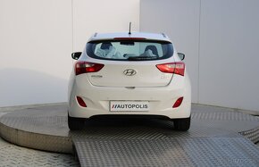 HYUNDAI i30 Family 1,6 CRDi 81 kW - 3