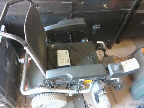 Elektricky invalidny vozik - 3
