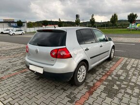 Volkswagen Golf V 1.9 TDi 77kw digi klima - 3