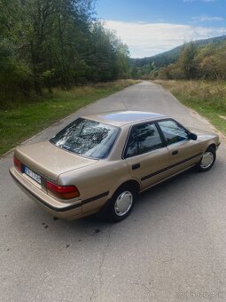 toyota carina - 3