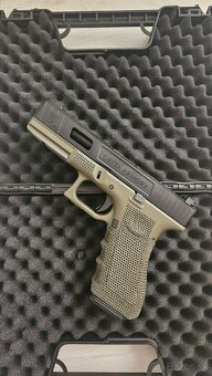 Airsoft GBB Glock 17 DA - 3