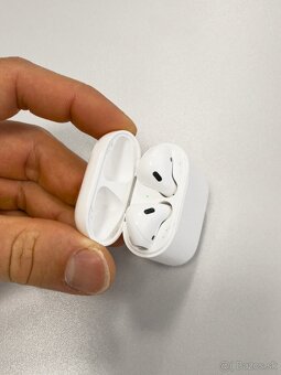 Používané Apple AirPods (2. generácie) MV7N2ZM/A - 3