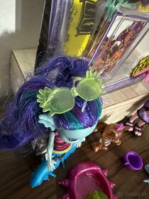 Monster high family - 3