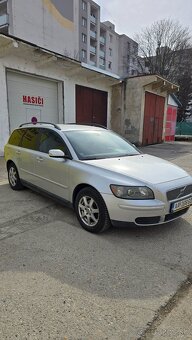 Volvo v50 - 3