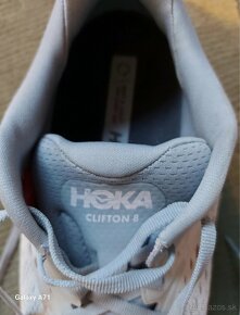 Bežecké Hoka ONE ONE Clifton 8 42 2/3 - 3