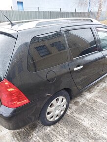 Predám jazdený Peugeot 307sw 2004 diesel - 3