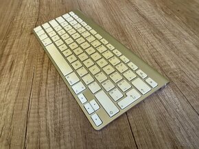 Apple Magic Keyboard - 3