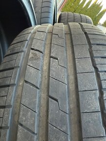 Predám letné pneu BMW X5 R20dvojrozmer 275/40 R20 315/35 R20 - 3