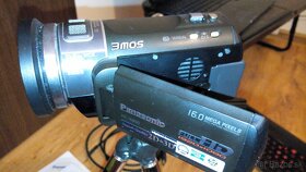 Predám kameru Panasonicx x800 - 3
