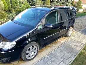 Touran 2,0 tdi 2009 - 3