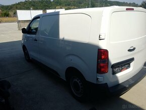 Predám Opel Vivaro 1.5 - 3