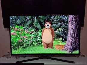 Predám Smart 3D LED TV SAMSUNG UE40F6500SS FullHD s Wi-Fi - 3