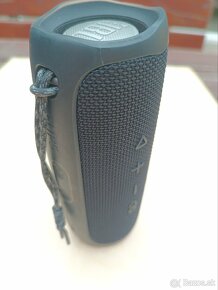 JBL Flip 5 reproduktor - 3