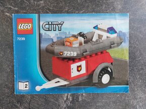 LEGO City 7239 - Hasičské nákladné auto - 3