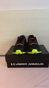 Tenisky Under Armour - 3