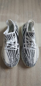 ADIDAS  YEEZE ZEBRA - 3