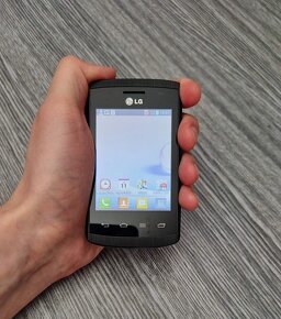 LG Optimus - 3