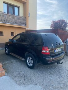 Predám Kia Sorento 2,5crdi man.4x4 5 stupnový manual - 3