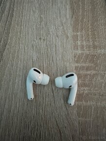 Predám Apple AirPods 1. generacie pravé slúchadlo a Magsafe - 3