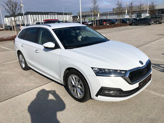 ŠKODA OCTAVIA COMBI FIRST EDITION 2,0 TDI 110KW DSG - 3