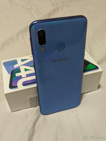 Samsung Galaxy A40 + kryt + 3 skla - 3