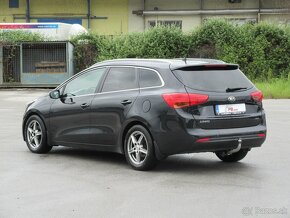 Kia Cee´d SW 1.6 CRDi LX/Silver - 3