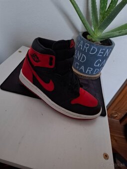 Jordan 1 High OG Satin Bred - 3