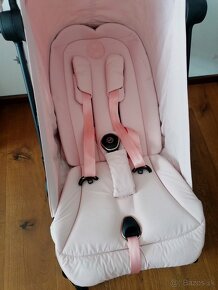 Peach pink cybex coya pre dievčatko - 3