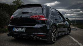 Volkswagen Golf 7 GTI Performance - 3